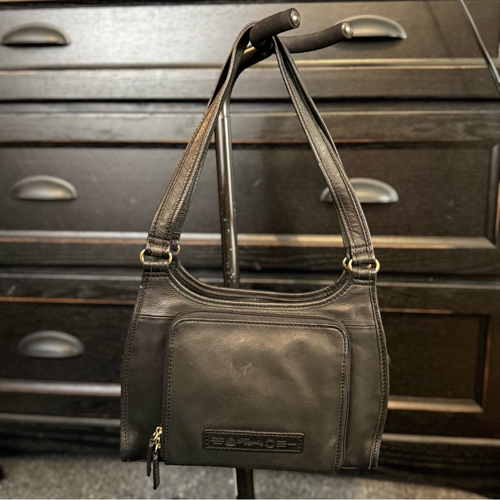 Vintage Fossil Black Leather Shoulder Bag